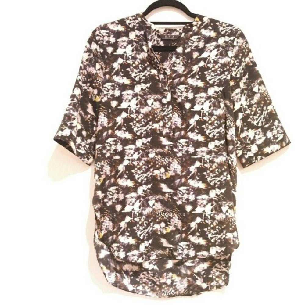 ZOA womens blouse size XS PRINTED BLOUSE shirt top